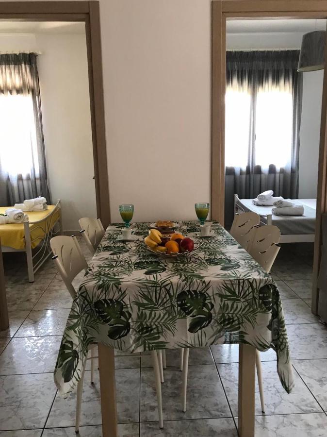 Kostas Apartment Иерисос Екстериор снимка